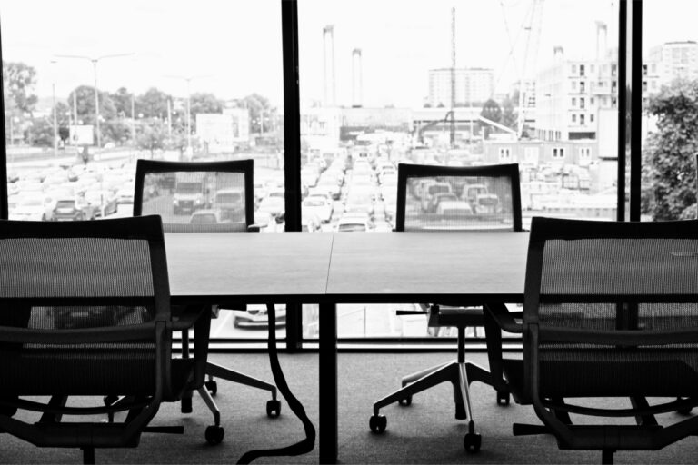 Desvendando os motivos ocultos por trás do absenteísmo no trabalho