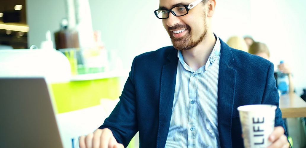 Entenda a importância do Novembro Azul e descubra como a Radarfit ajuda empresas a promoverem a saúde masculina.